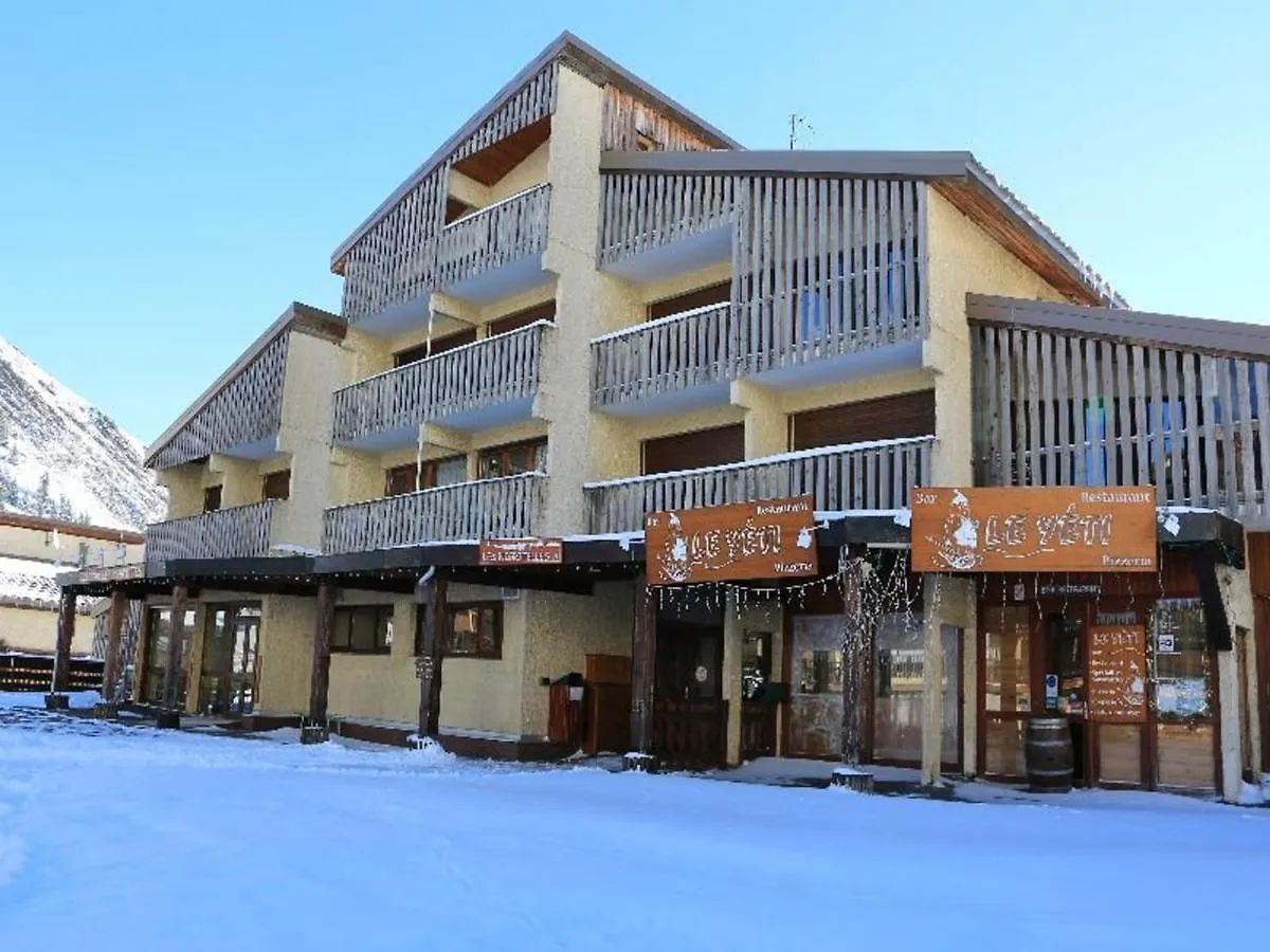 Studio Cabine Au Pied Des Pistes Avec Balcon Et Parking - Auris En Oisans - Fr-1-297-14